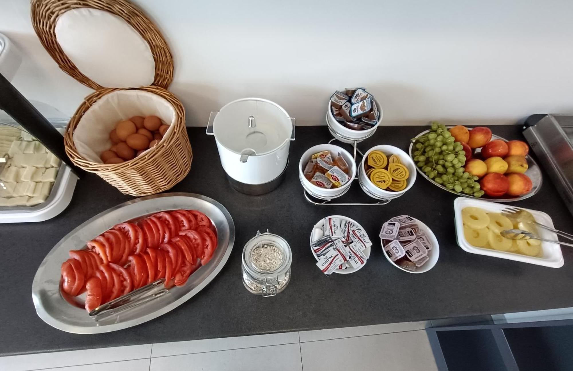 Isalos Gerakini Exteriör bild